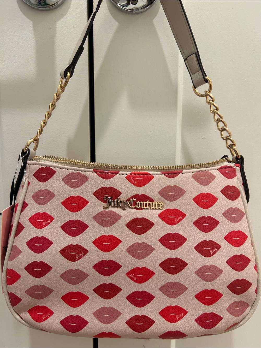 Juicy Couture (NWT) Sealed with a Kiss Hobo Bag